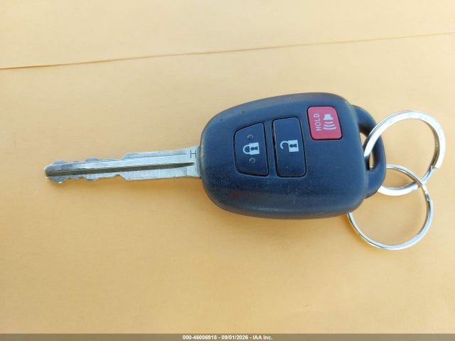 Toyota RAV4 LE 2016 2T3ZFREV3GW304461 Image 11