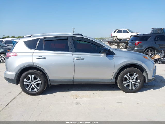Toyota RAV4 LE 2016 2T3ZFREV3GW304461 Image 14