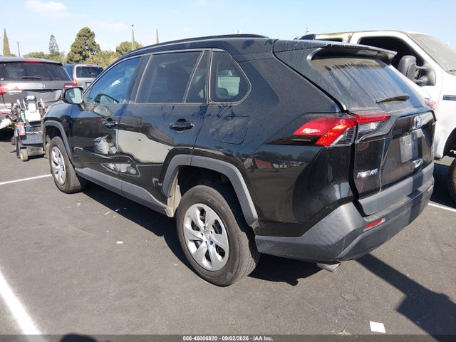 Toyota RAV4 LE 2021 2T3F1RFV3MW200659 Image 3