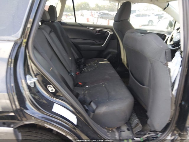 Toyota RAV4 LE 2021 2T3F1RFV3MW200659 Image 8