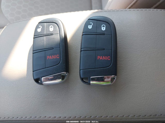 3C4NJDAB4JT392303 Jeep Compass Sport 4x4