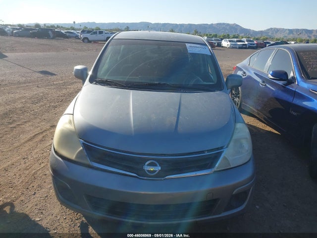 46006969 :رقم المزاد ، 3N1BC1CP4BL396313 vin ، 2011 Nissan Versa 1.8s مزاد بيع
