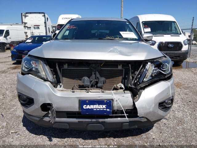 Продажа на аукционе авто 2017 Nissan Pathfinder Sv, vin: 5N1DR2MMXHC656082, номер лота: 46006971