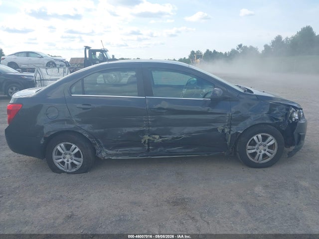 46007016 :رقم المزاد ، 1G1JC5SG2G4147614 vin ، 2016 Chevrolet Sonic Lt Auto مزاد بيع