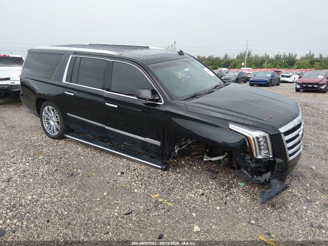46007053 :رقم المزاد ، 1GYS3JKJ5FR226075 vin ، 2015 Cadillac Escalade Esv Premium مزاد بيع
