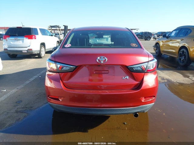 46007099 :رقم المزاد ، 3MYDLBYV7HY173862 vin ، 2017 Toyota Yaris Ia مزاد بيع