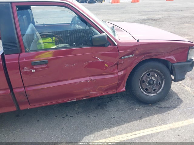 Продаж на аукціоні авто 1992 Mazda B2200 Short Bed, vin: JM2UF1231N0299384, номер лоту: 46007145