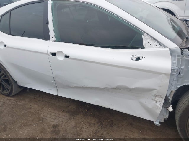 2026 Toyota Camry Xse მანქანა იყიდება აუქციონზე, vin: 4T1DBADKXTU545015, აუქციონის ნომერი: 46007192
