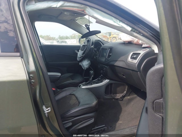 46007266 :رقم المزاد ، 3C4NJDBB2LT153785 vin ، 2020 Jeep Compass Latitude 4x4 مزاد بيع
