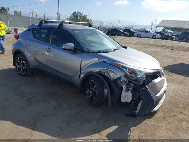 Продажа на аукционе авто 2018 Toyota C-hr Xle Premium, vin: JTNKHMBX0J1008092, номер лота: 46007278