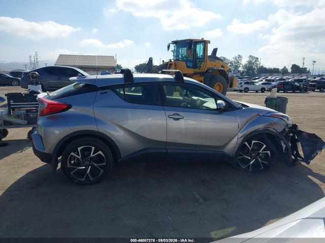 Продажа на аукционе авто 2018 Toyota C-hr Xle Premium, vin: JTNKHMBX0J1008092, номер лота: 46007278