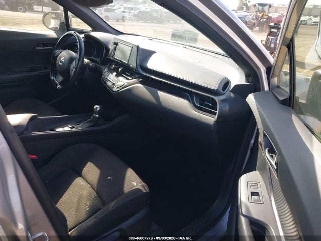 Продажа на аукционе авто 2018 Toyota C-hr Xle Premium, vin: JTNKHMBX0J1008092, номер лота: 46007278