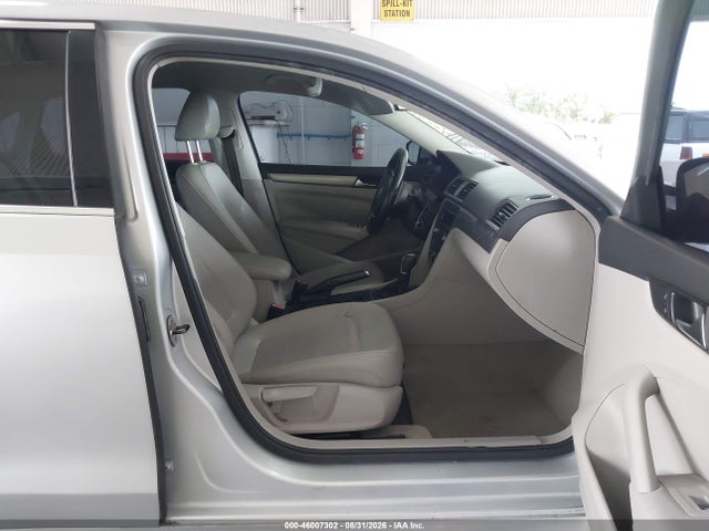 Продажа на аукционе авто 2014 Volkswagen Passat 1.8t Wolfsburg Edition, vin: 1VWAT7A31EC041379, номер лота: 46007302