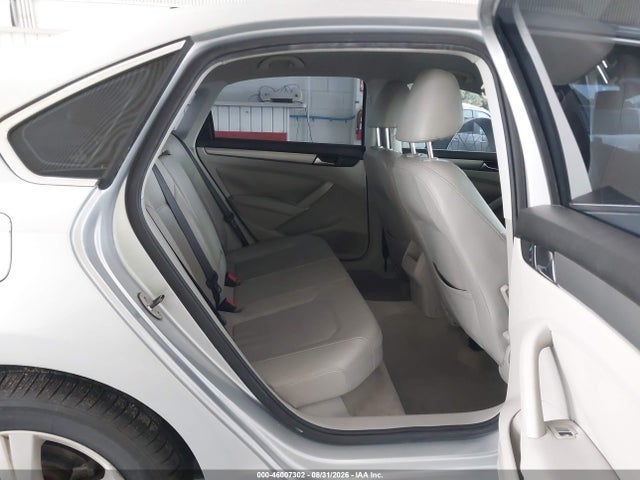 Продажа на аукционе авто 2014 Volkswagen Passat 1.8t Wolfsburg Edition, vin: 1VWAT7A31EC041379, номер лота: 46007302