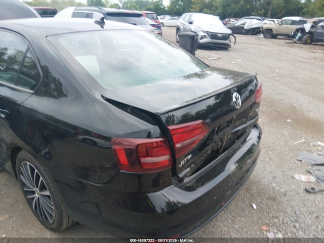 46007322 :رقم المزاد ، 3VWD17AJ4GM265412 vin ، 2016 Volkswagen Jetta 1.8t Sport مزاد بيع