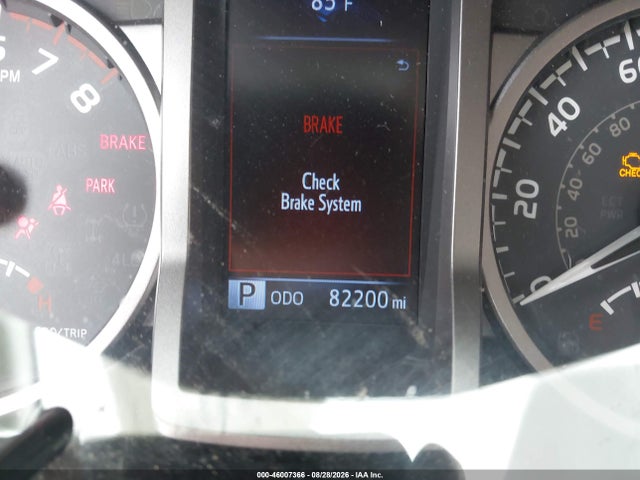 3TMCZ5AN5KM257715 Toyota Tacoma Sr5 V6