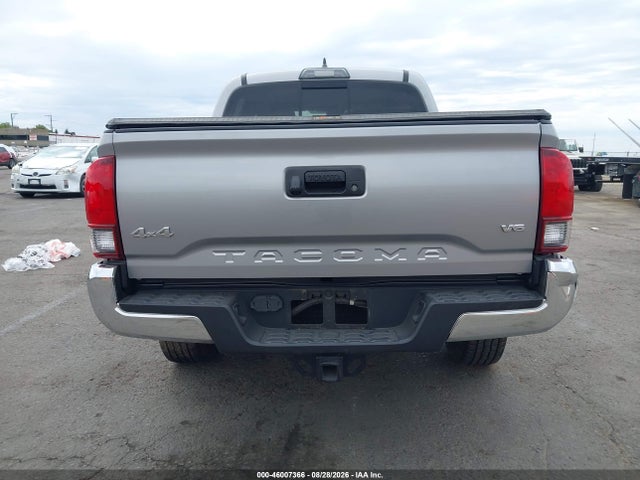 3TMCZ5AN5KM257715 Toyota Tacoma Sr5 V6