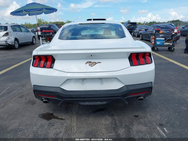 2024 Ford Mustang Ecoboost Premium Fastback მანქანა იყიდება აუქციონზე, vin: 1FA6P8TH1R5131403, აუქციონის ნომერი: 46007383