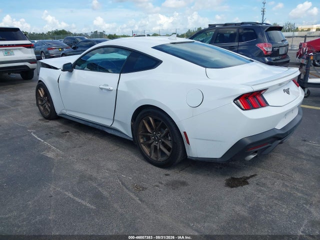 2024 Ford Mustang Ecoboost Premium Fastback მანქანა იყიდება აუქციონზე, vin: 1FA6P8TH1R5131403, აუქციონის ნომერი: 46007383