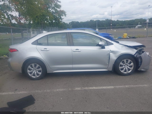 Aukcja sprzedaży 2022 Toyota Corolla Le, vin: JTDEPMAE8NJ217221, numer aukcji: 46007399