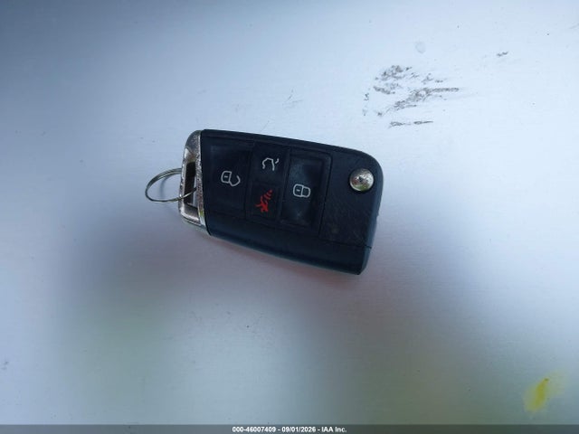 46007409 :رقم المزاد ، 3VV3B7AX7MM099156 vin ، 2021 Volkswagen Tiguan 2.0t Se/2.0t Se R-line Black/2.0t Sel مزاد بيع