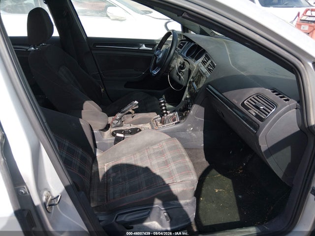 3VW5T7AU6FM004306 Volkswagen Golf Gti 2.0t S 4-door