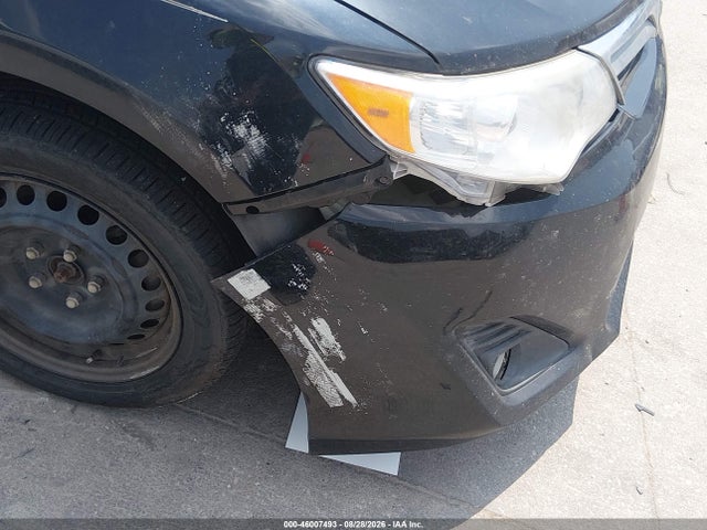 46007493 :رقم المزاد ، 4T4BF1FK4ER417578 vin ، 2014 Toyota Camry Le مزاد بيع