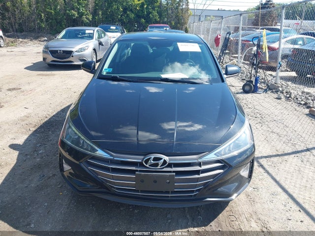 Продажа на аукционе авто 2020 Hyundai Elantra Se, vin: 5NPD74LF6LH522191, номер лота: 46007507