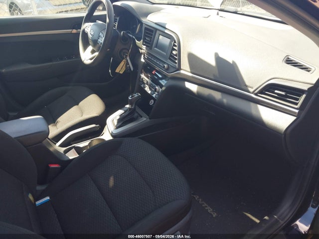 Продажа на аукционе авто 2020 Hyundai Elantra Se, vin: 5NPD74LF6LH522191, номер лота: 46007507