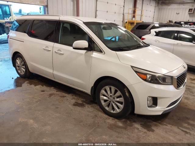 46007518 :رقم المزاد ، KNDMC5C10F6035511 vin ، 2015 Kia Sedona Ex مزاد بيع