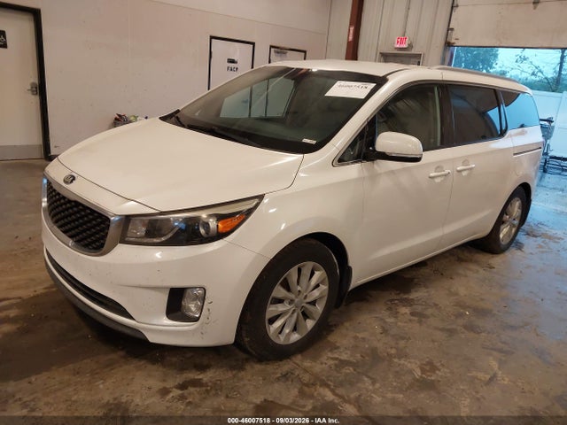 46007518 :رقم المزاد ، KNDMC5C10F6035511 vin ، 2015 Kia Sedona Ex مزاد بيع