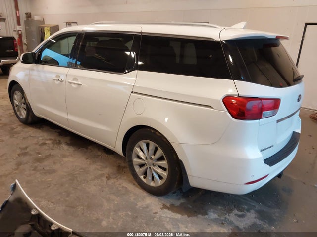 46007518 :رقم المزاد ، KNDMC5C10F6035511 vin ، 2015 Kia Sedona Ex مزاد بيع