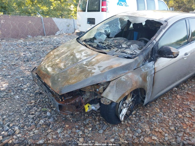 Продажа на аукционе авто 2016 Ford Focus Se, vin: 1FADP3F25GL316306, номер лота: 46007521