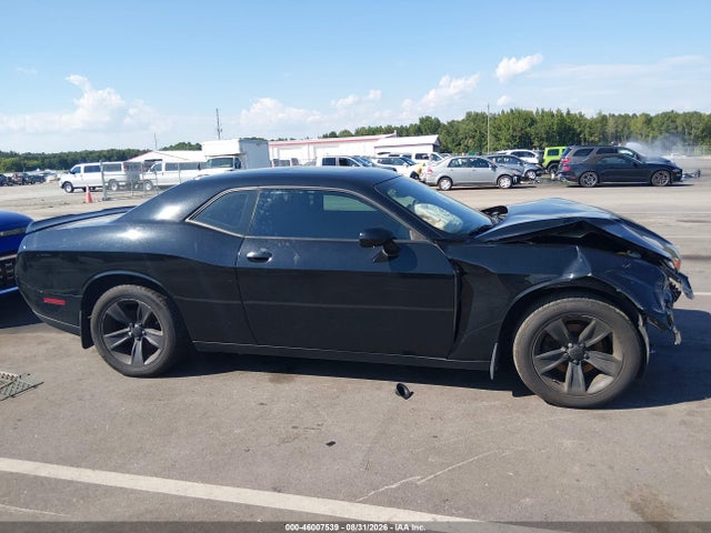2020 Dodge Challenger Sxt მანქანა იყიდება აუქციონზე, vin: 2C3CDZAG2LH125586, აუქციონის ნომერი: 46007539