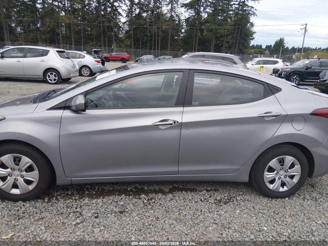 Hyundai ELANTRA SE 2016 5NPDH4AEXGH700360 Image 13