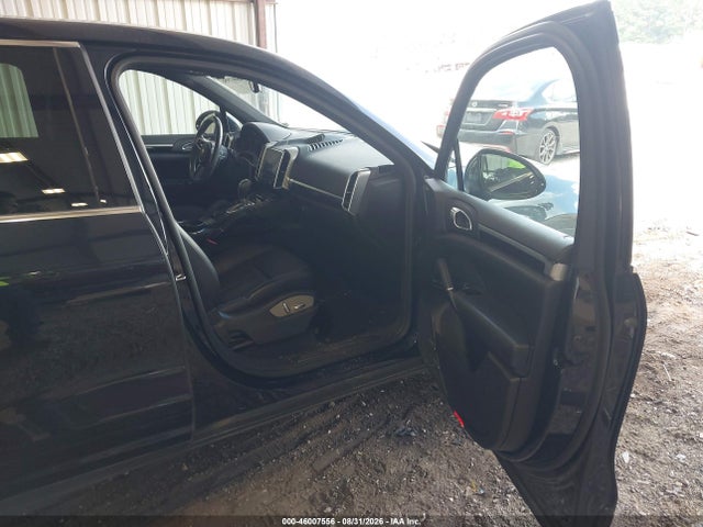 Aukcja sprzedaży 2018 Porsche Cayenne, vin: WP1AA2A26JKA06726, numer aukcji: 46007556