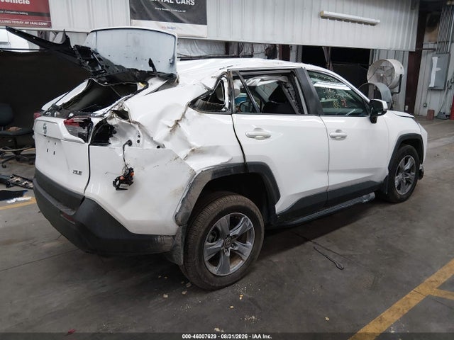 Toyota Rav4 Xle 2022 2T3W1RFV6NC197176 Image 4