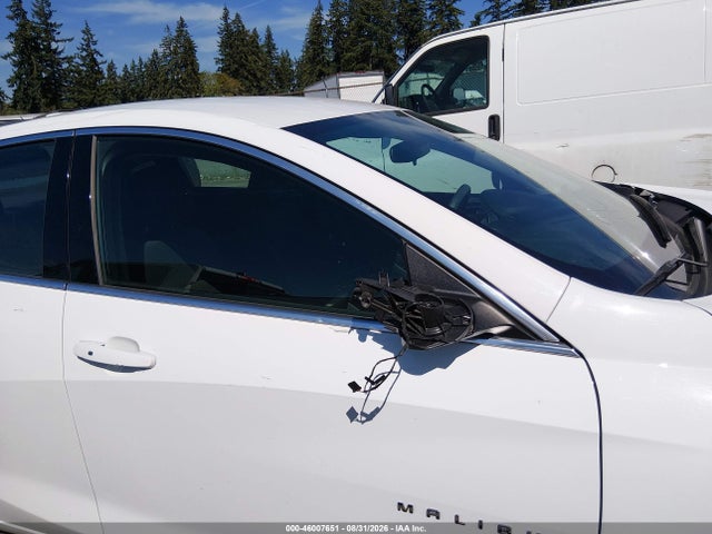 1G1ZD5ST4SF147270 Chevrolet Malibu Fwd 1lt