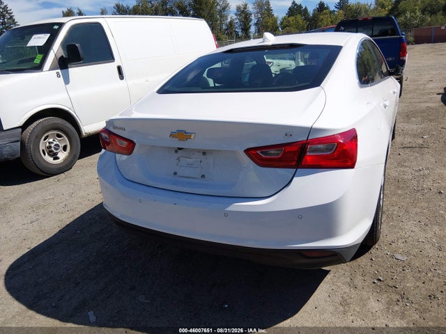 1G1ZD5ST4SF147270 Chevrolet Malibu Fwd 1lt