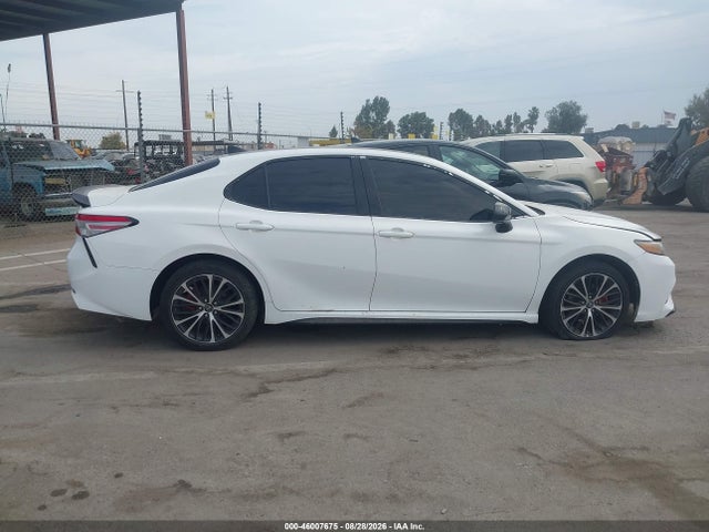 4T1B11HK3KU190921 Toyota CAMRY SE