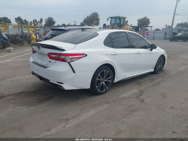 4T1B11HK3KU190921 Toyota CAMRY SE
