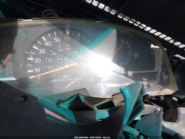 46007682 :رقم المزاد ، 4TAVN52N8XZ518453 vin ، 1999 Toyota Tacoma Base V6 مزاد بيع