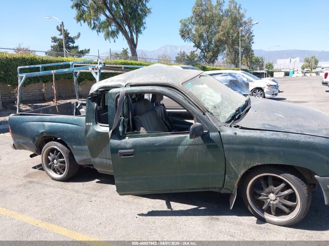 46007682 :رقم المزاد ، 4TAVN52N8XZ518453 vin ، 1999 Toyota Tacoma Base V6 مزاد بيع