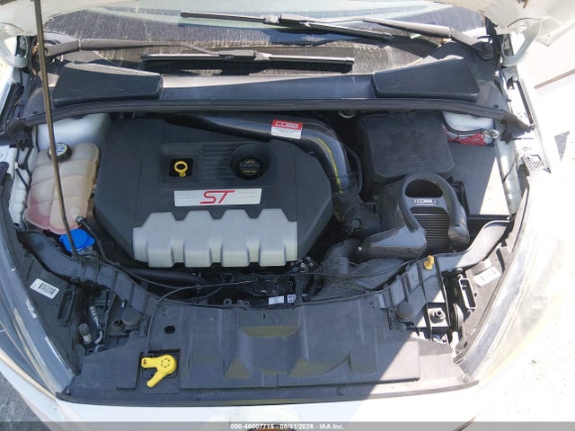 46007715 :رقم المزاد ، 1FADP3L90GL289453 vin ، 2016 Ford Focus St مزاد بيع