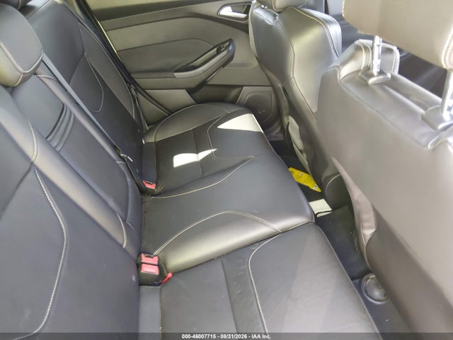 46007715 :رقم المزاد ، 1FADP3L90GL289453 vin ، 2016 Ford Focus St مزاد بيع