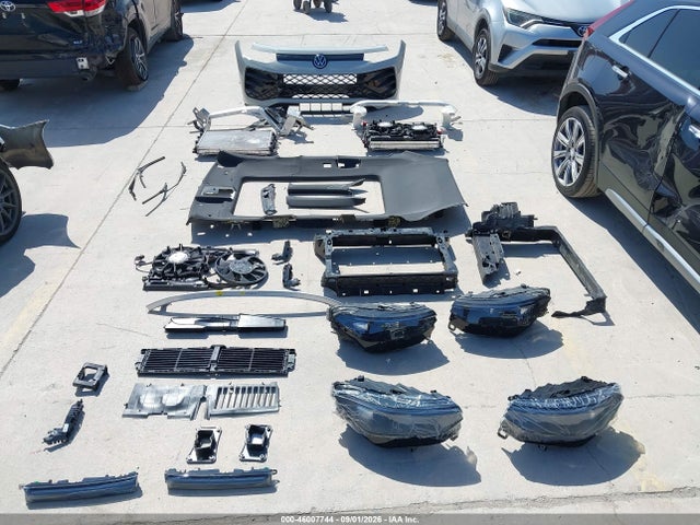 2026 Volkswagen Tiguan Se R-line Black მანქანა იყიდება აუქციონზე, vin: 3VVGR7RM1TM063369, აუქციონის ნომერი: 46007744