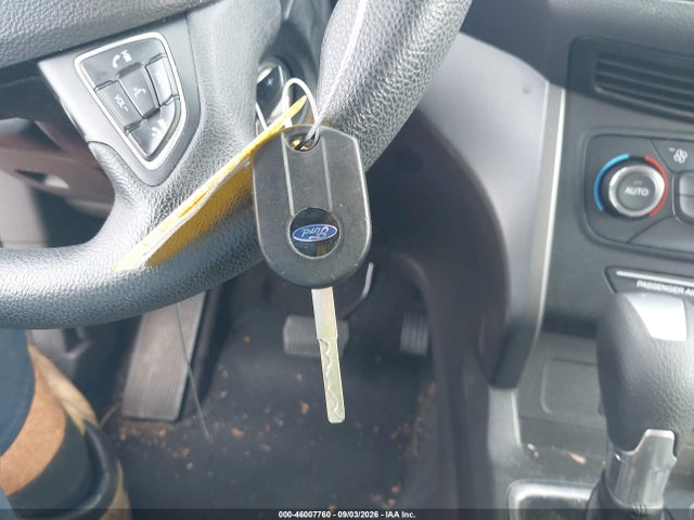 46007760 :رقم المزاد ، 1FMCU0GD3HUB48413 vin ، 2017 Ford Escape Se مزاد بيع