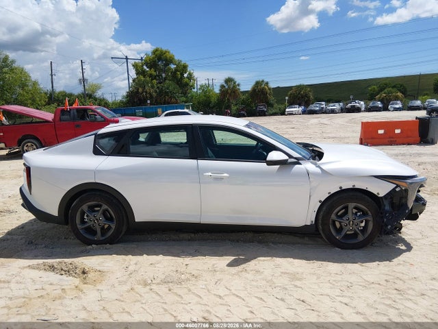 46007766 :رقم المزاد ، 3KPFT4DE7TE336853 vin ، 2026 Kia K4 Lxs مزاد بيع