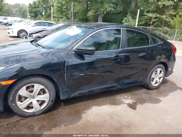 Продаж на аукціоні авто 2017 Honda Civic Lx, vin: 19XFC2F52HE217827, номер лоту: 46007779
