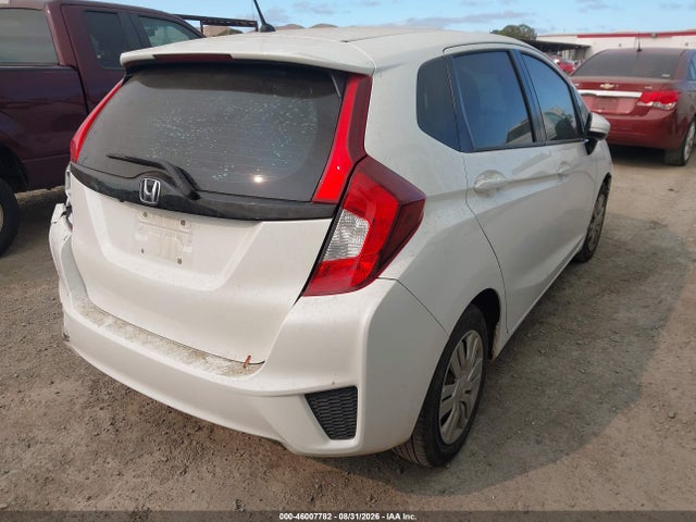 Honda FIT LX 2017 3HGGK5G56HM701286 Image 4